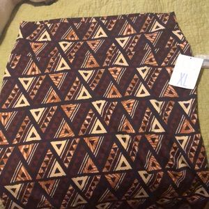 Cassie lulaRoe skirt